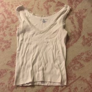 Brandy Melville Ronnie V-Neck Lace Tank